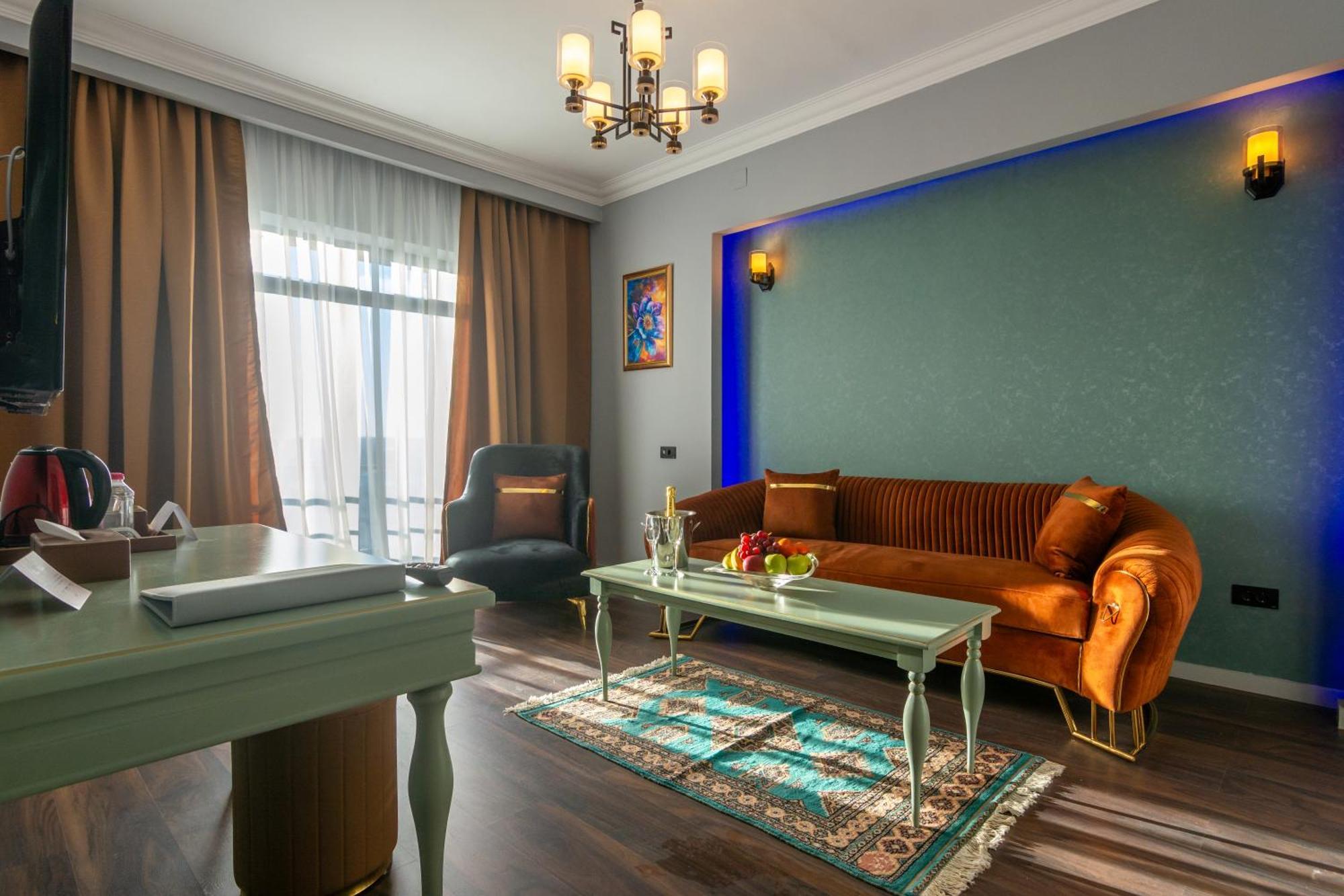 Phoenicia Express 4* Bucarest