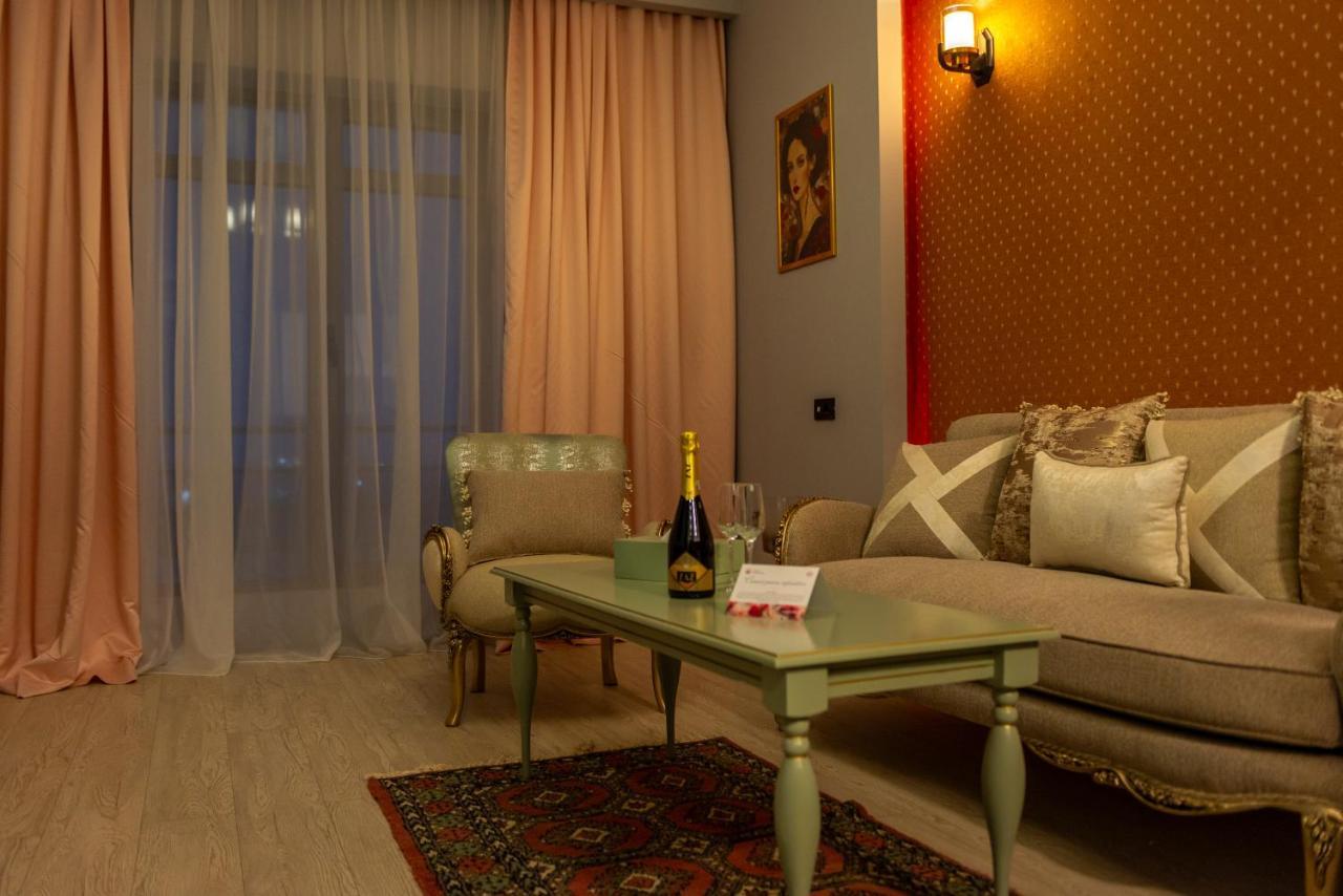 Phoenicia Express Hotel