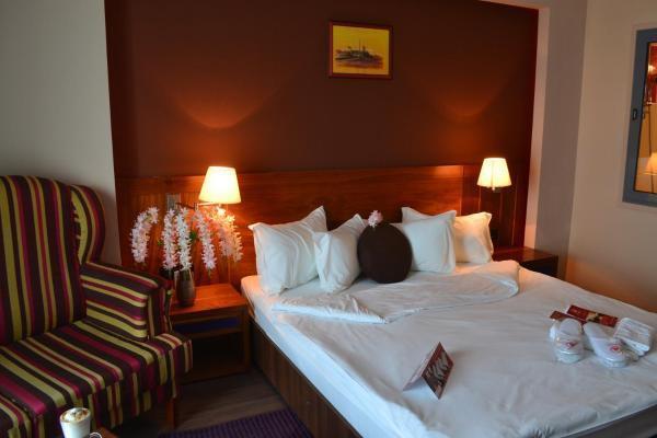 Phoenicia Express 4* Bucarest